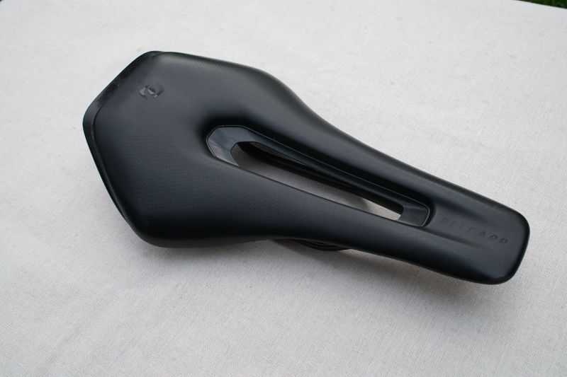 Sedlo Syncros Belcarra 140 mm