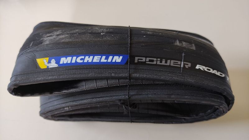 Michelin Power road, tlredy, 700x28c, jeden 999, 2 za 1950 a 3 za 2900 včetně poštovného 