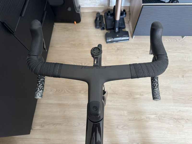 Specialized S-Works SL-7 Tarmac, LIGHTWEIGHT Meilenstein Evo Black, Sram RED AXS wattmetr, vel. 58.
