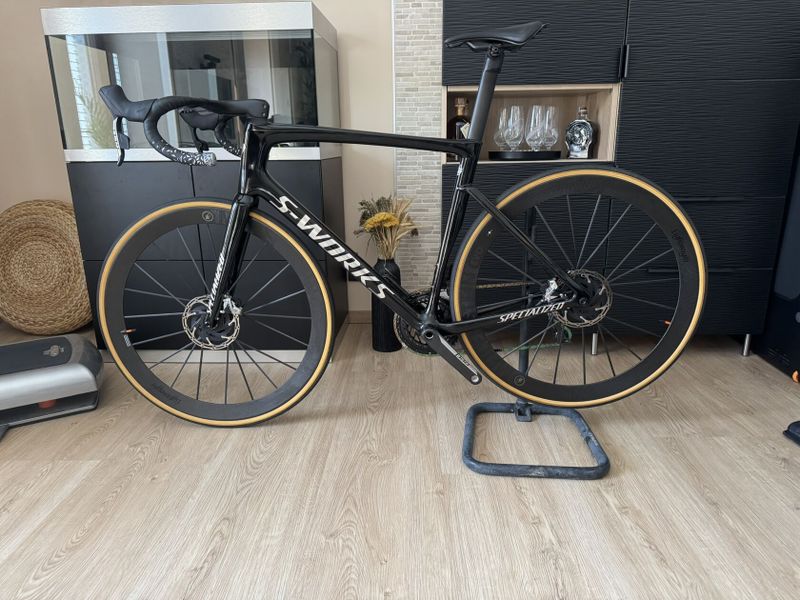 Specialized S-Works SL-7 Tarmac, LIGHTWEIGHT Meilenstein Evo Black, Sram RED AXS wattmetr, vel. 58.