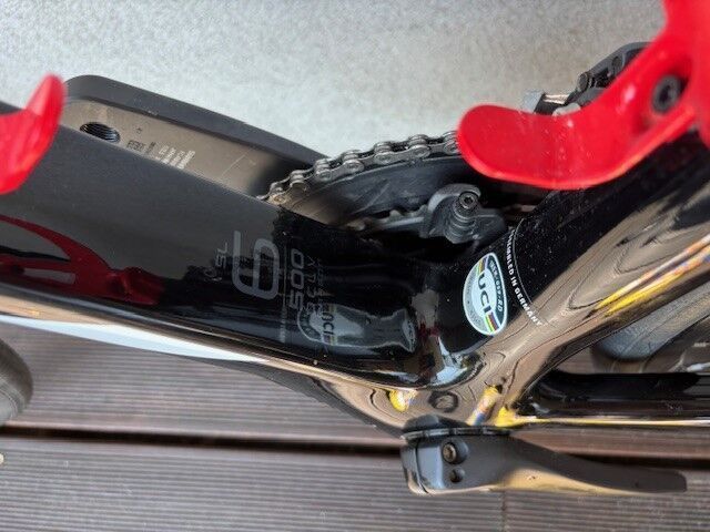 TREK Emonda SL 6 Disc Pro Trek Black/Radioactive Red