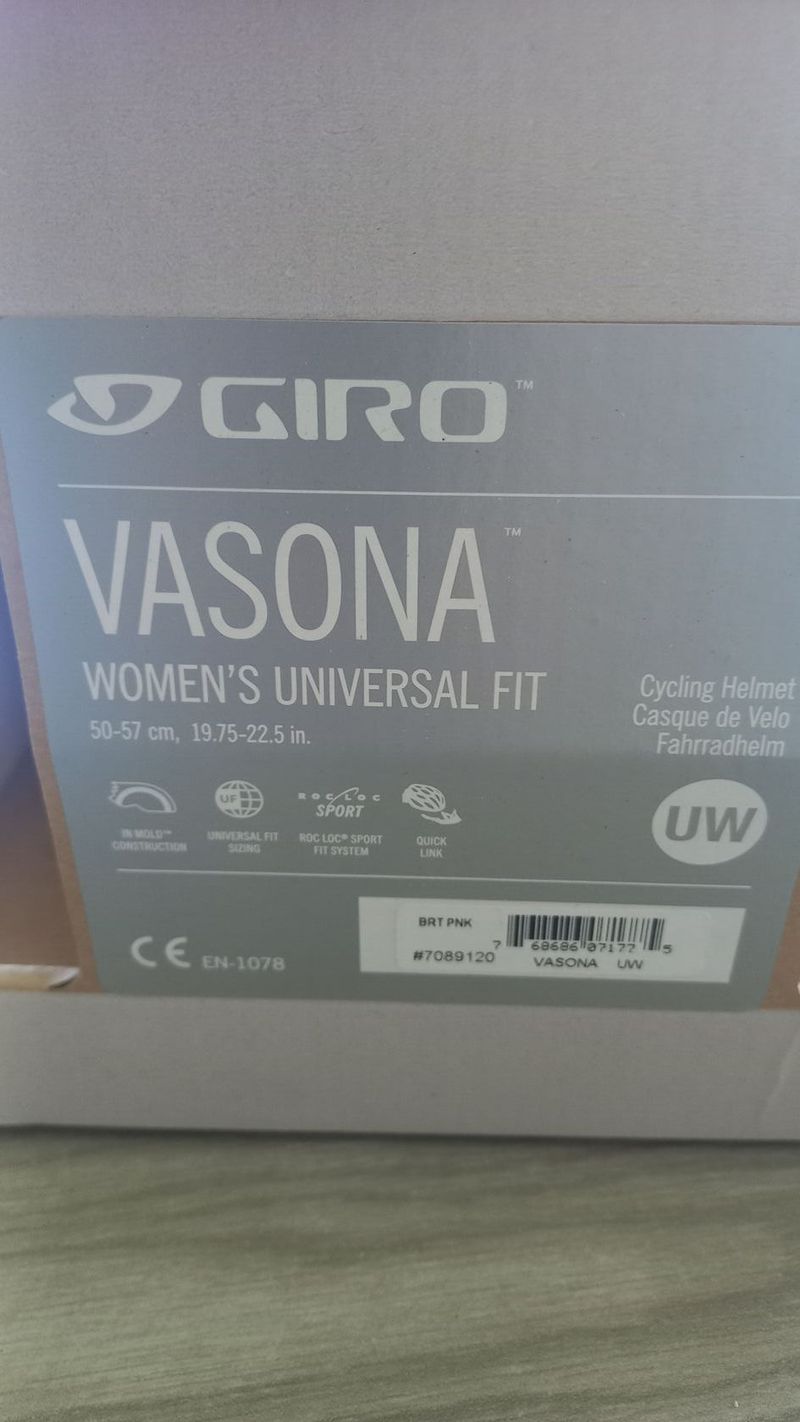 Dámská cyklistická helma Giro Vasona