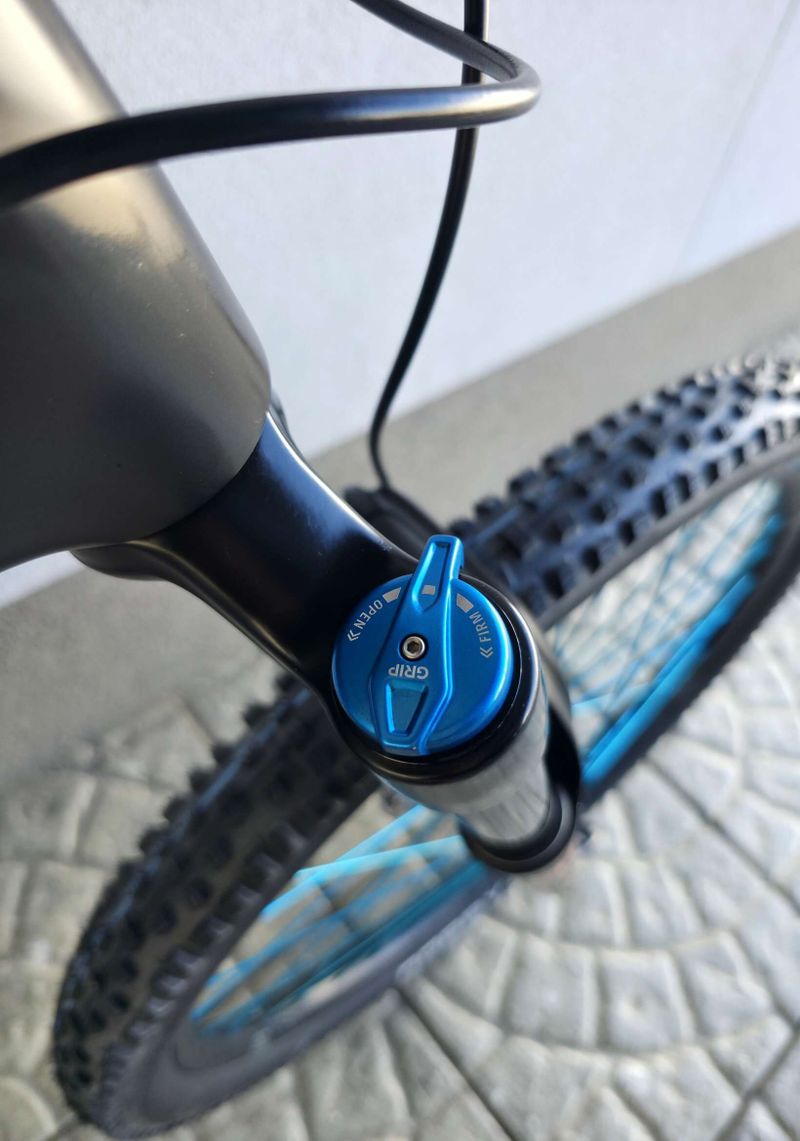 Horské kolo Santa Cruz Hightower Carbon C 2019