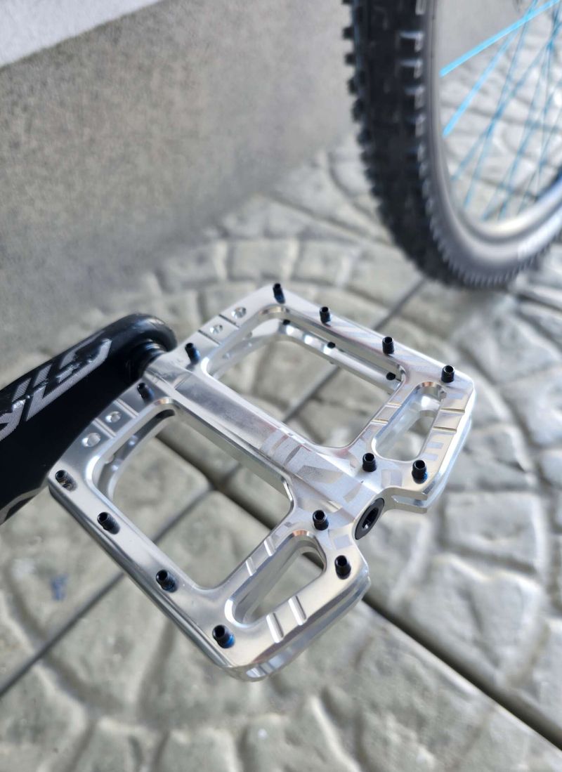 Horské kolo Santa Cruz Hightower Carbon C 2019