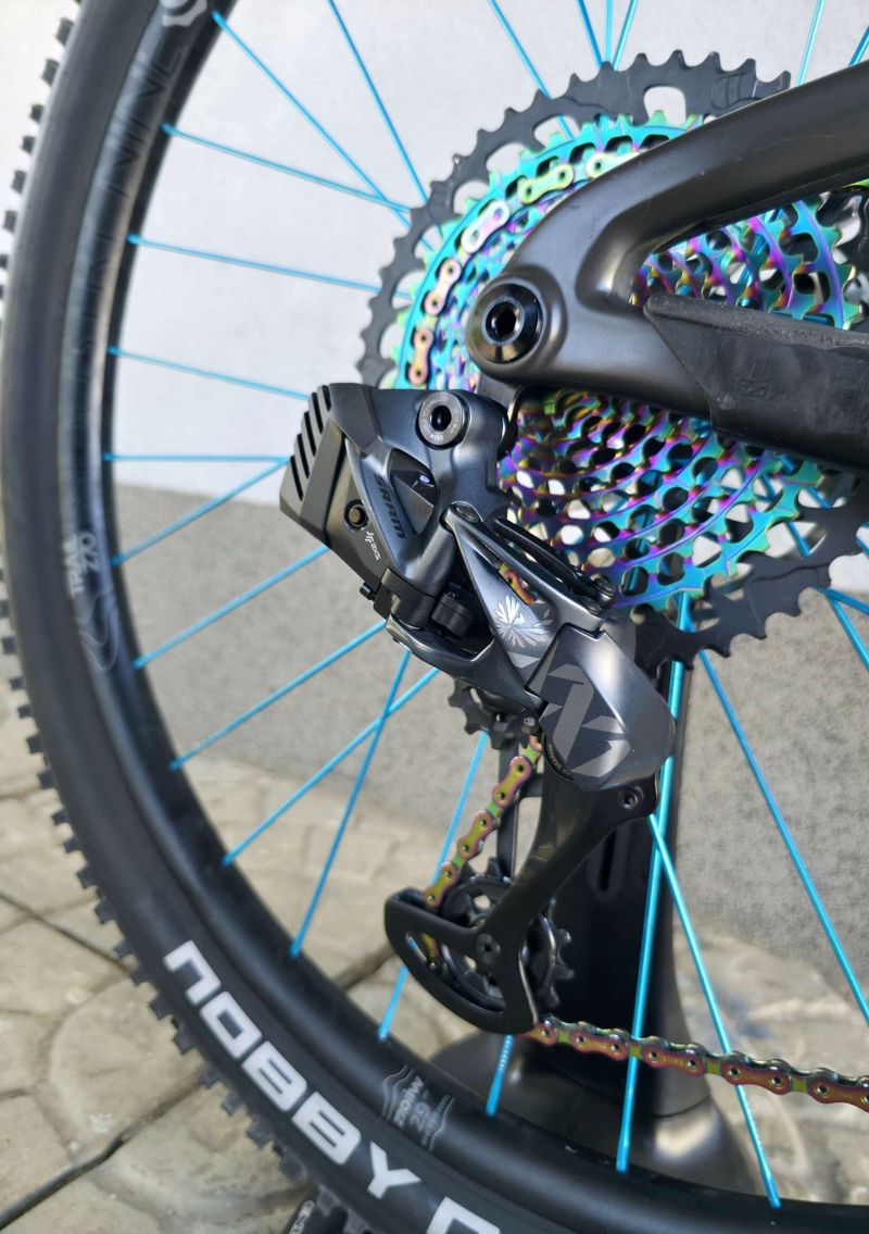 Horské kolo Santa Cruz Hightower Carbon C 2019