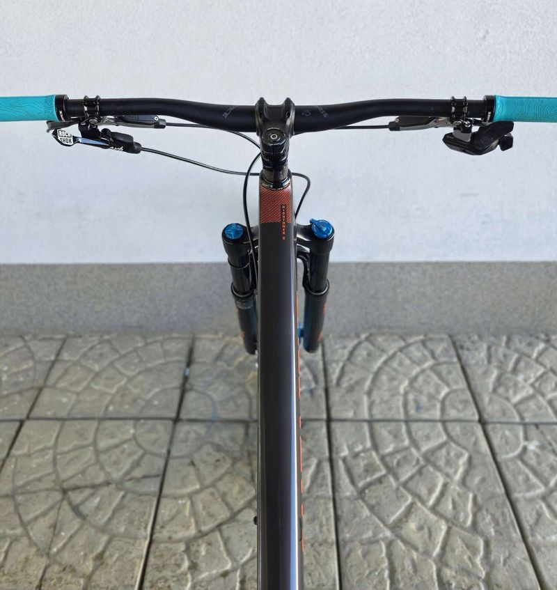 Horské kolo Santa Cruz Hightower Carbon C 2019