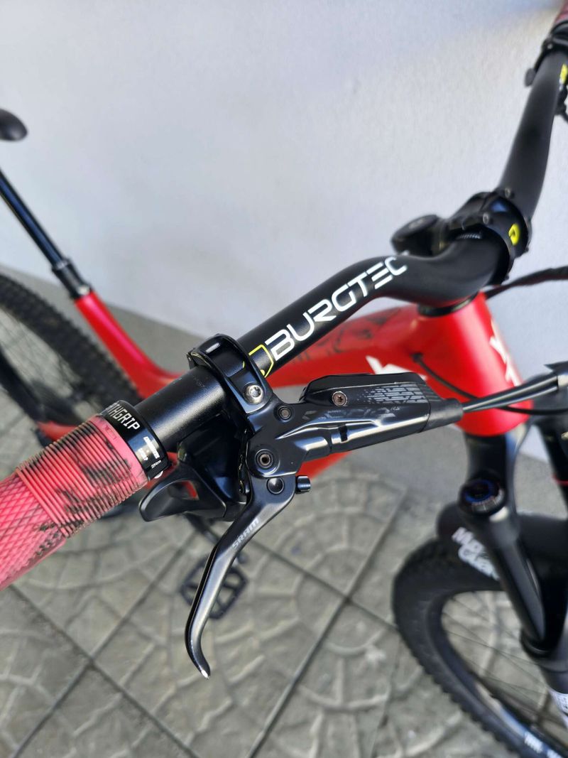 Horské kolo YT Capra CF Pro Carbon 29″