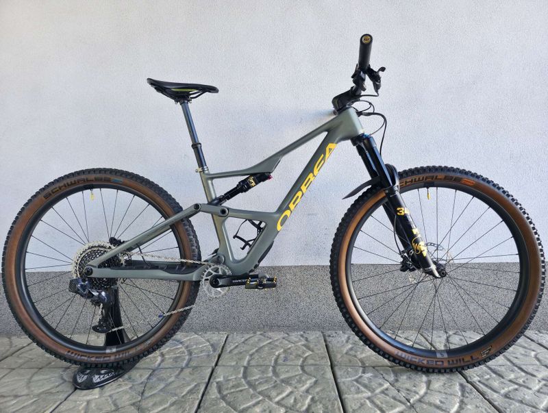 Horské kolo Orbea OCCAM SL M30 Spaceship green carbon 2024 29″