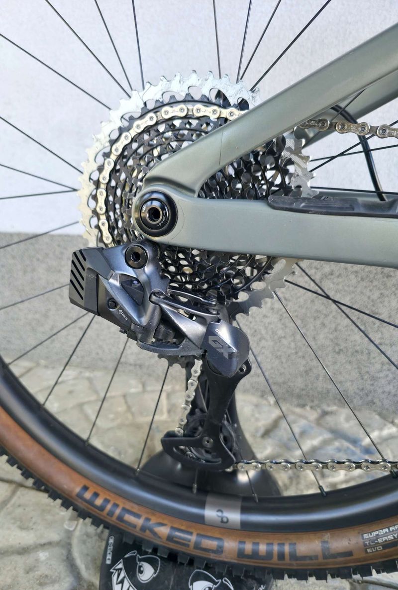 Horské kolo Orbea OCCAM SL M30 Spaceship green carbon 2024 29″