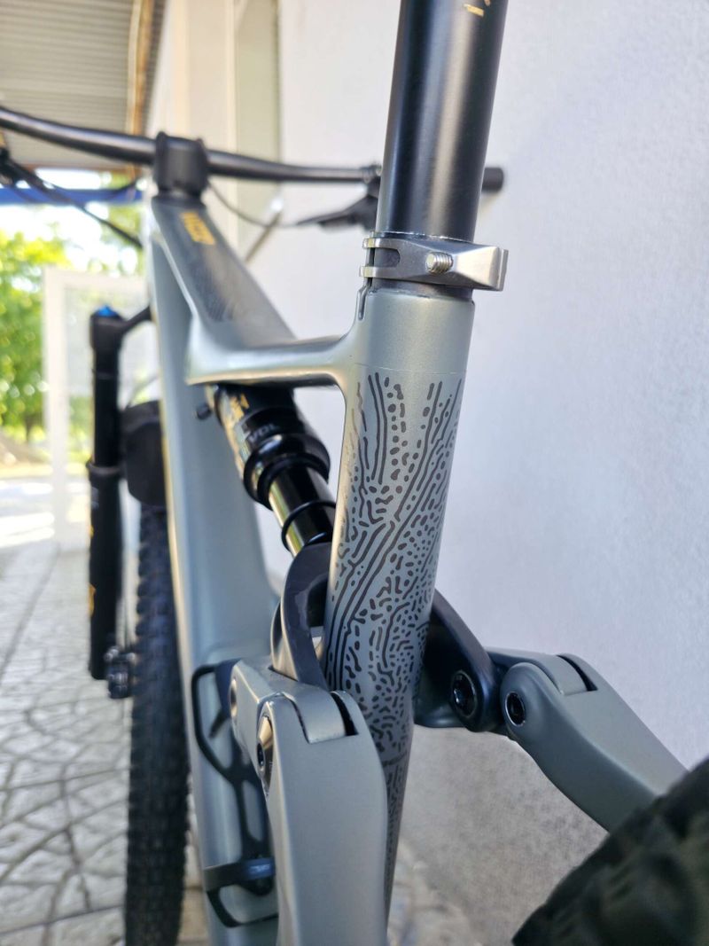 Horské kolo Orbea OCCAM SL M30 Spaceship green carbon 2024 29″