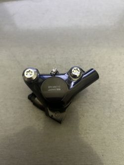 Třmen Shimano BR-M8110