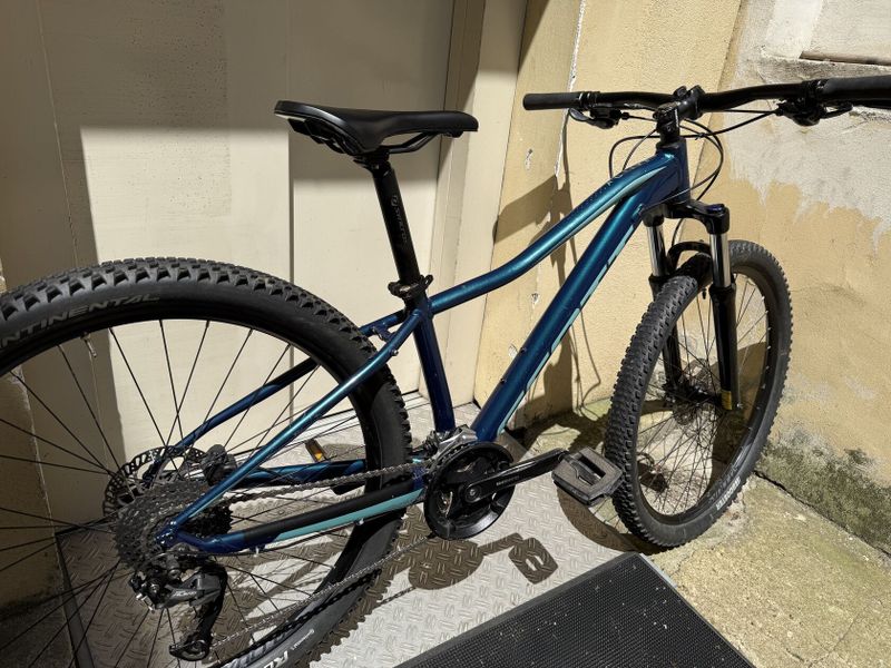 Scott Contessa Active 40