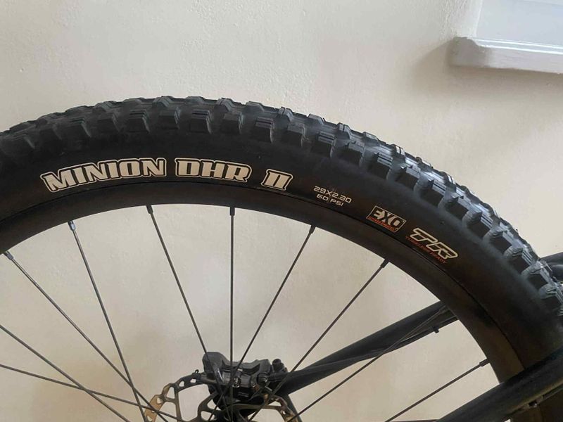 NS Bikes Eccentric Ocel - velikost M