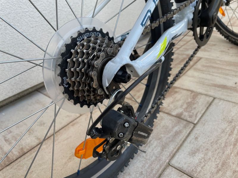 Superior Racer XC 20 Gloss White/Blue/NeonYellow 2021