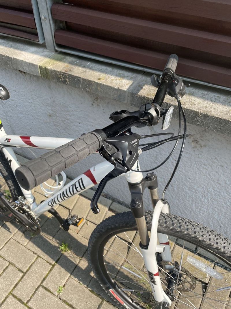 Prodám Specialized Hardrock XC Disc PW 2007