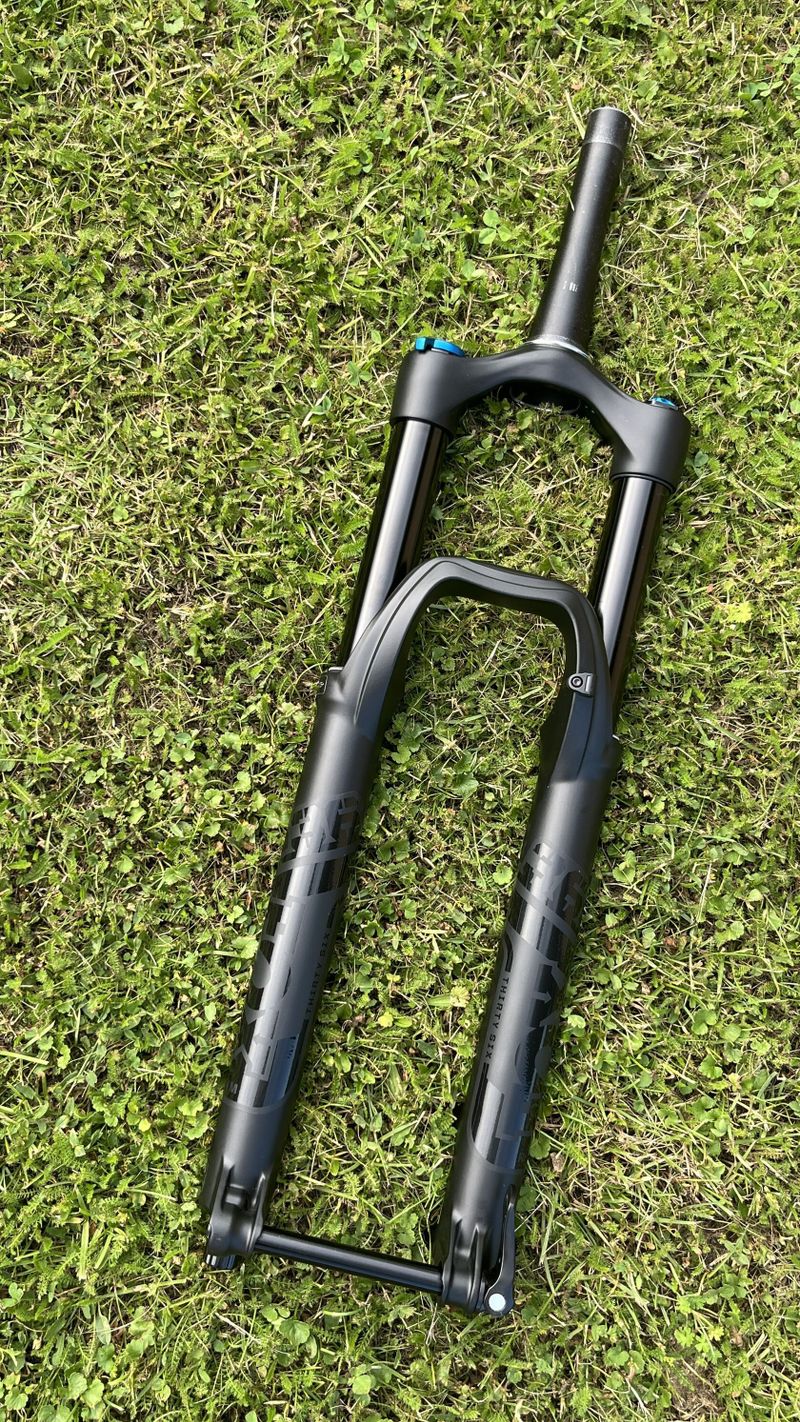 Fox 36 Rhythm - 29” - zdvih 150mm - Boost