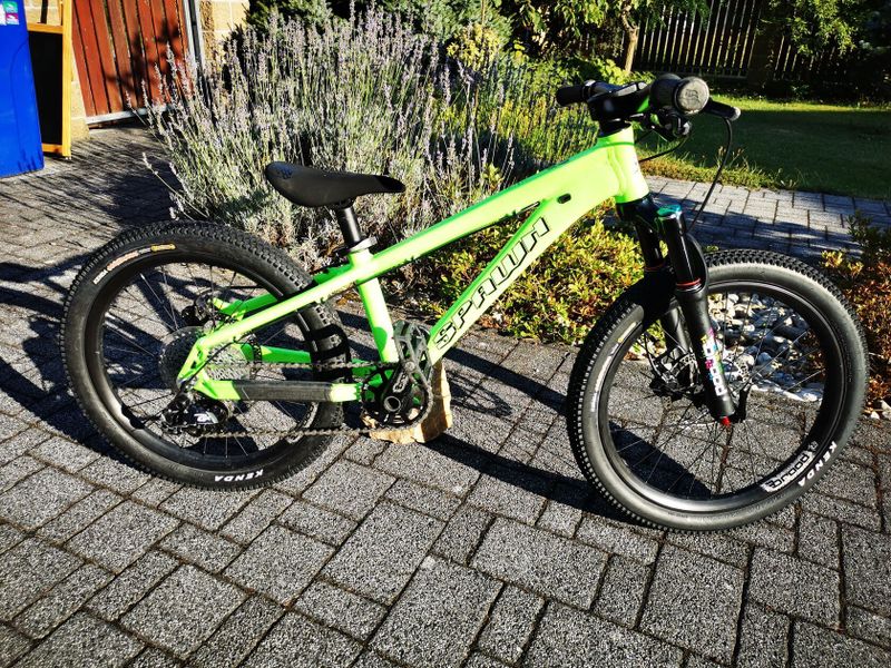 Spawn Yama Jama 20" - dětské kolo
