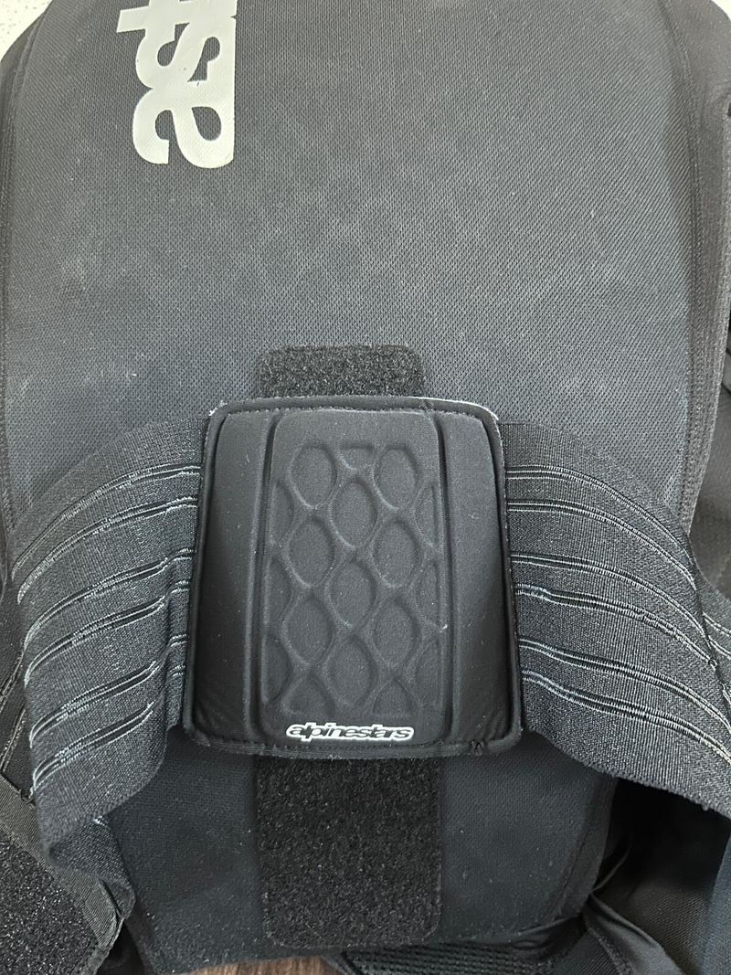 Chránič páteře a hrudi Alpinestars
