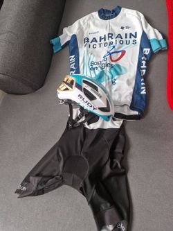 Cyklo set bahrain victorius 