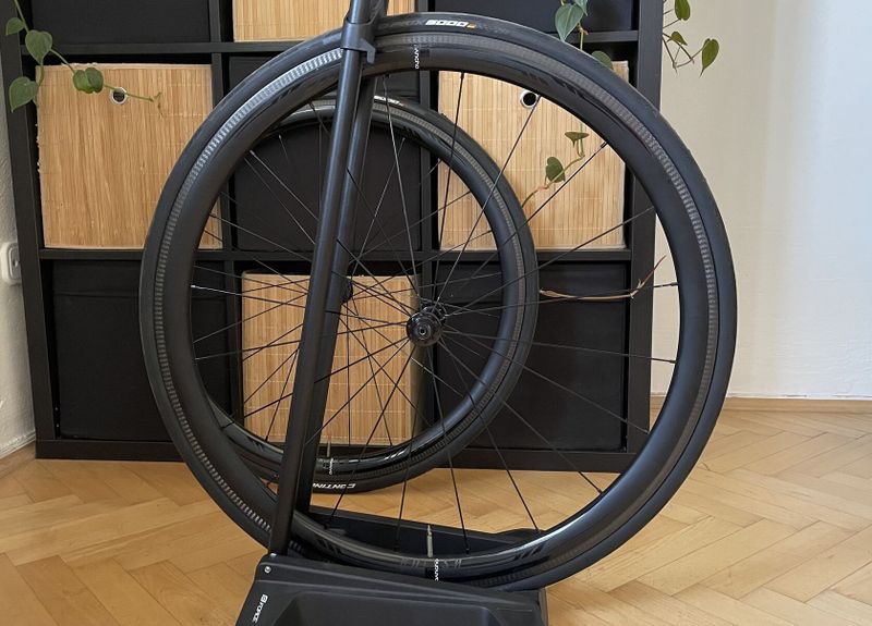 Puncho Rush 38 carbon / nové pláště Conti GP 5000 / Shimano Sram 11s