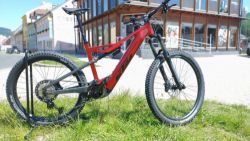 KTM elektrokolo Macina Chacana Pro LTD Chrome Red - NOVÉ - vel. M, L a XL