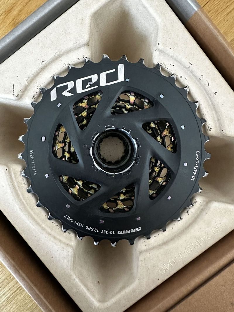 Prodám komponenty sada SRAM Red/Force