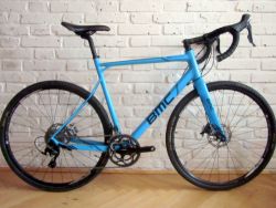 BMC Granfondo na Shimano 105, 58 cm. Super stav