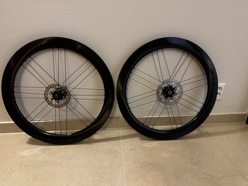 Prodám výplety Campagnolo Bora WTO 60 diskové brzdy