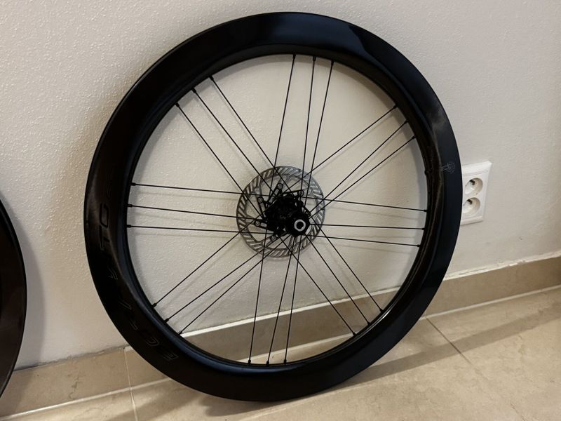 Prodám výplety Campagnolo Bora WTO 60 diskové brzdy