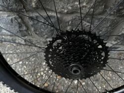 Zapletená kola Specialized 24” nová