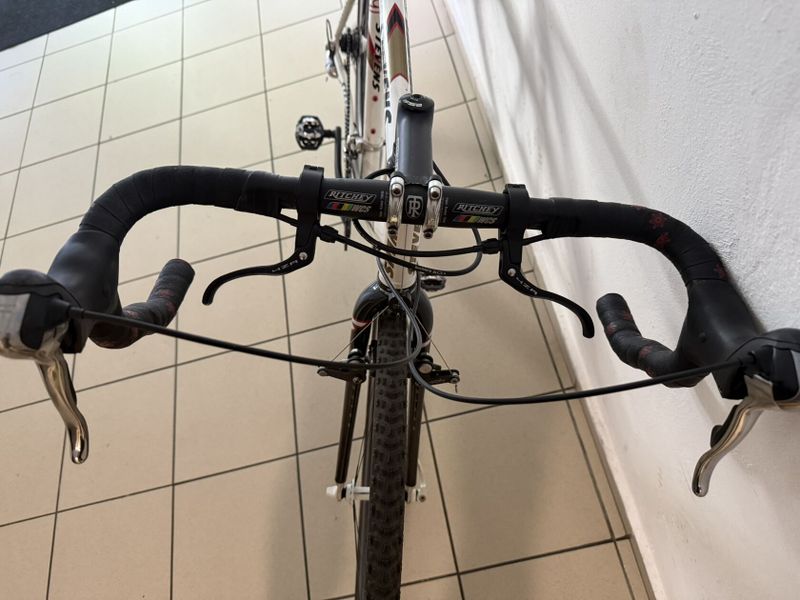 Gravel - Cyklokrosové kolo STEVENS váha 6,8kg