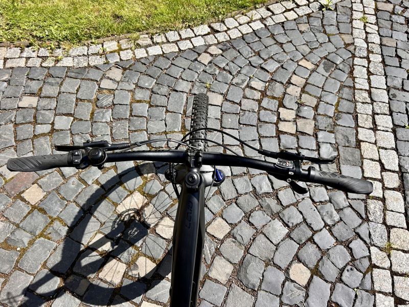 Specialized Turbo Levo Hardtail jen 580 km.