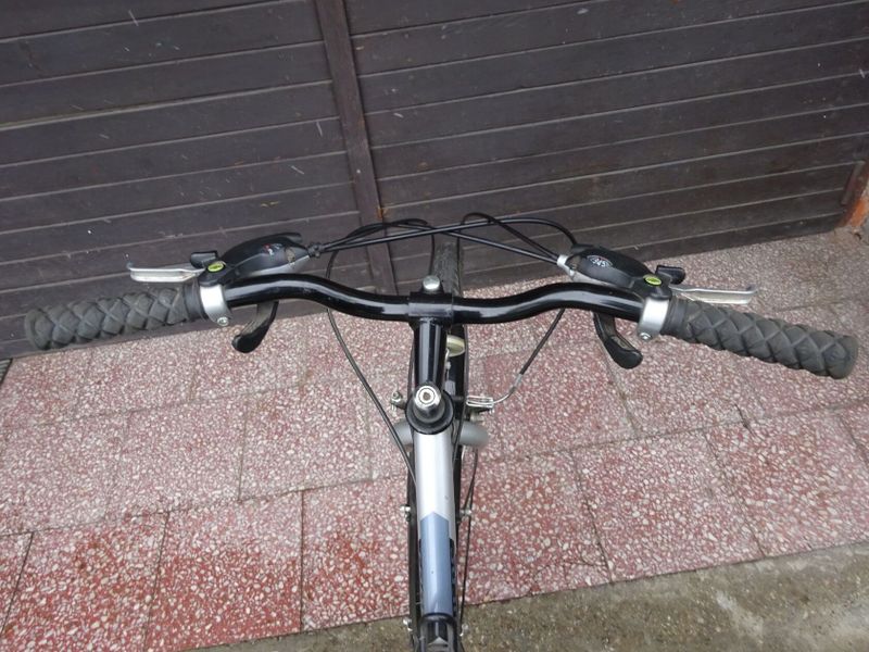 Prodám dámské jízdní kolo UNIBIKE