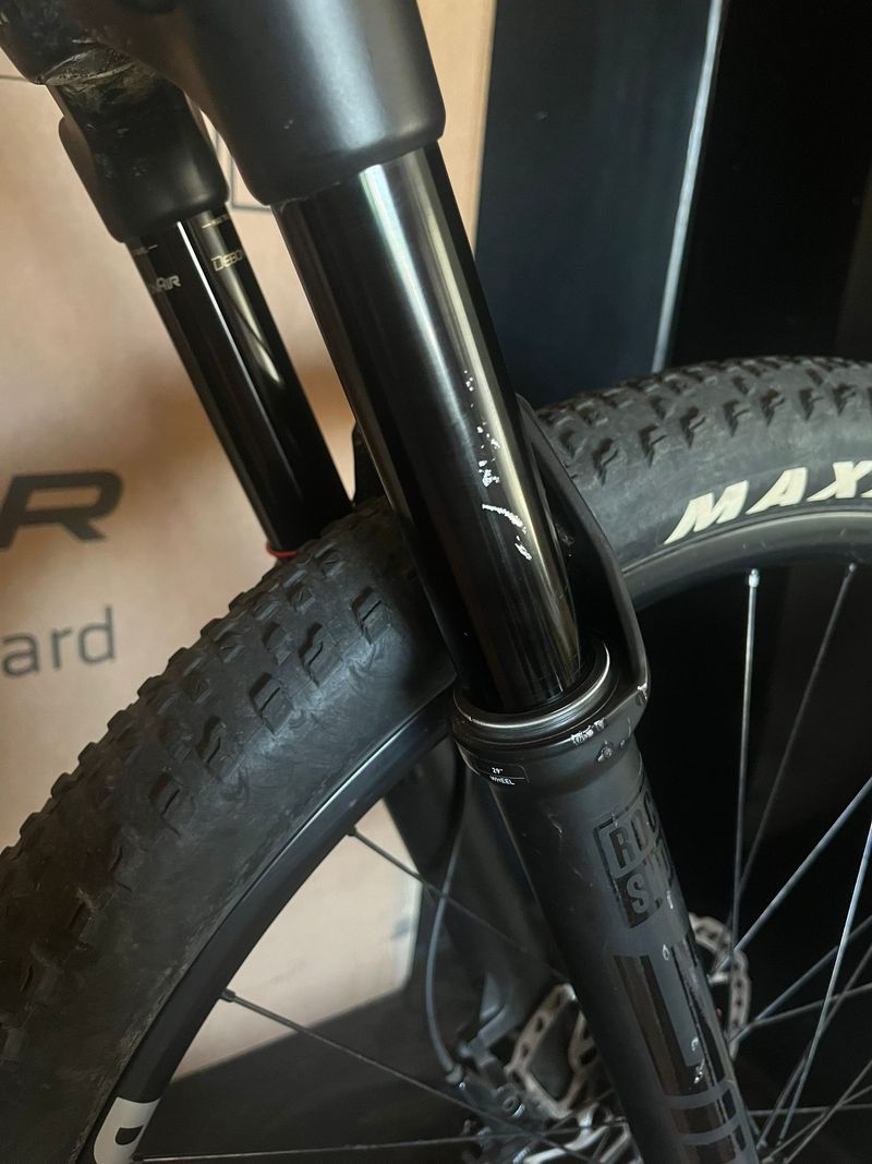 MONDRAKER F-Podium Carbon 2024 méně ja za polovinu