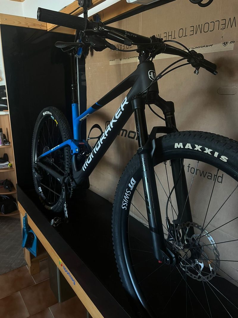 MONDRAKER F-Podium Carbon 2024 méně ja za polovinu