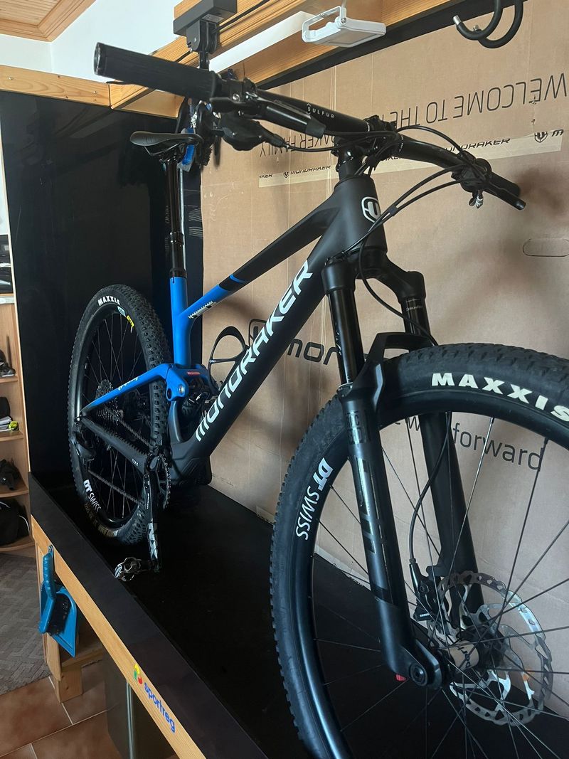 MONDRAKER F-Podium Carbon 2024 méně ja za polovinu