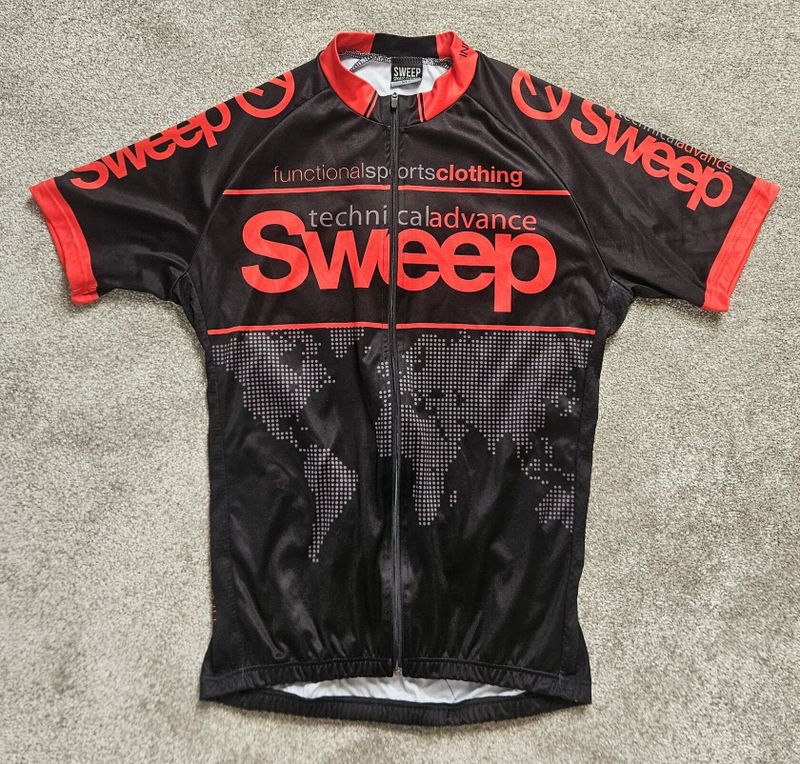 Cykliaticky komplet Sweep
