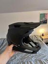 helma 100% Trajecta Helmet W/Fidlock Black + Brýle - 100%