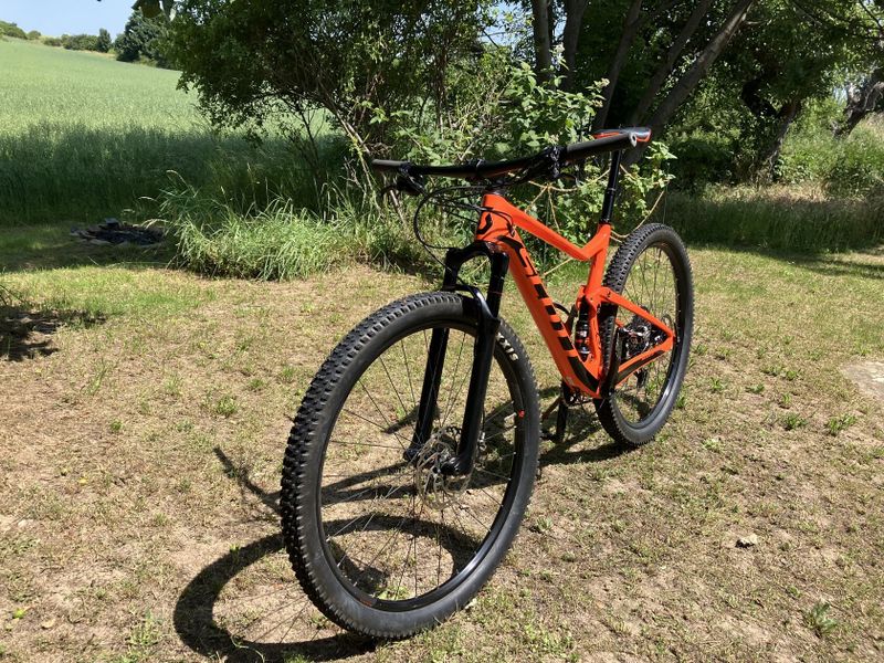 SCOTT Spark RC 900 TEAM velikost L