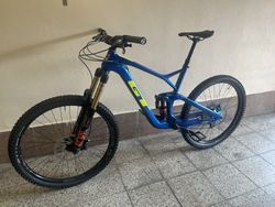 GT Force Carbon Pro