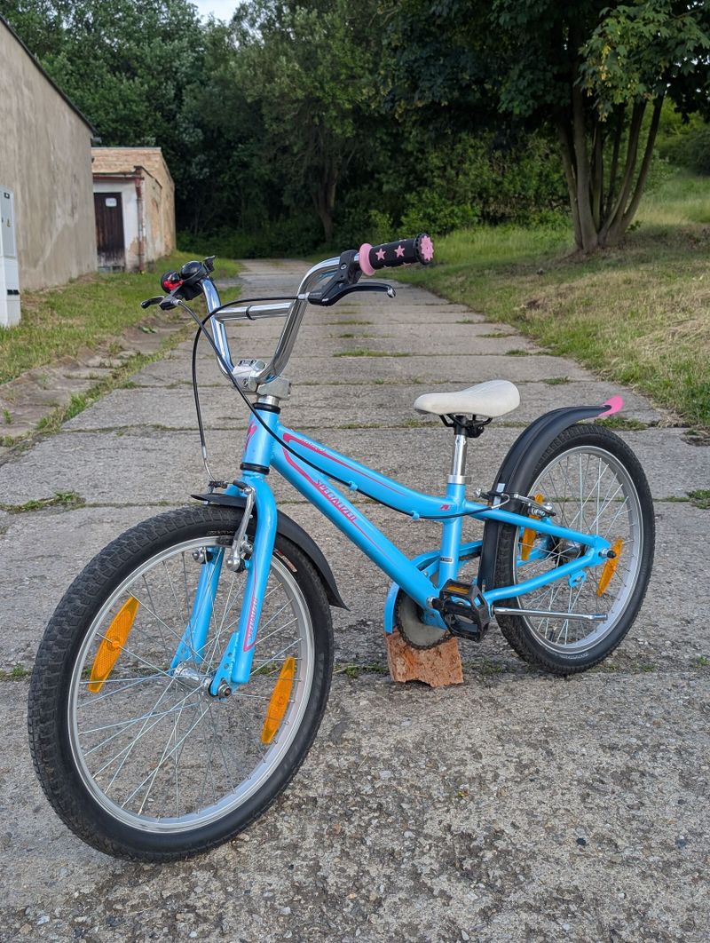 Dětské kolo Specialized Hotrock 20