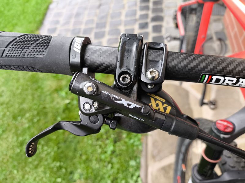 BMC Teamelite01 lehounké celokarbonové kolo na karbonových ráfcích