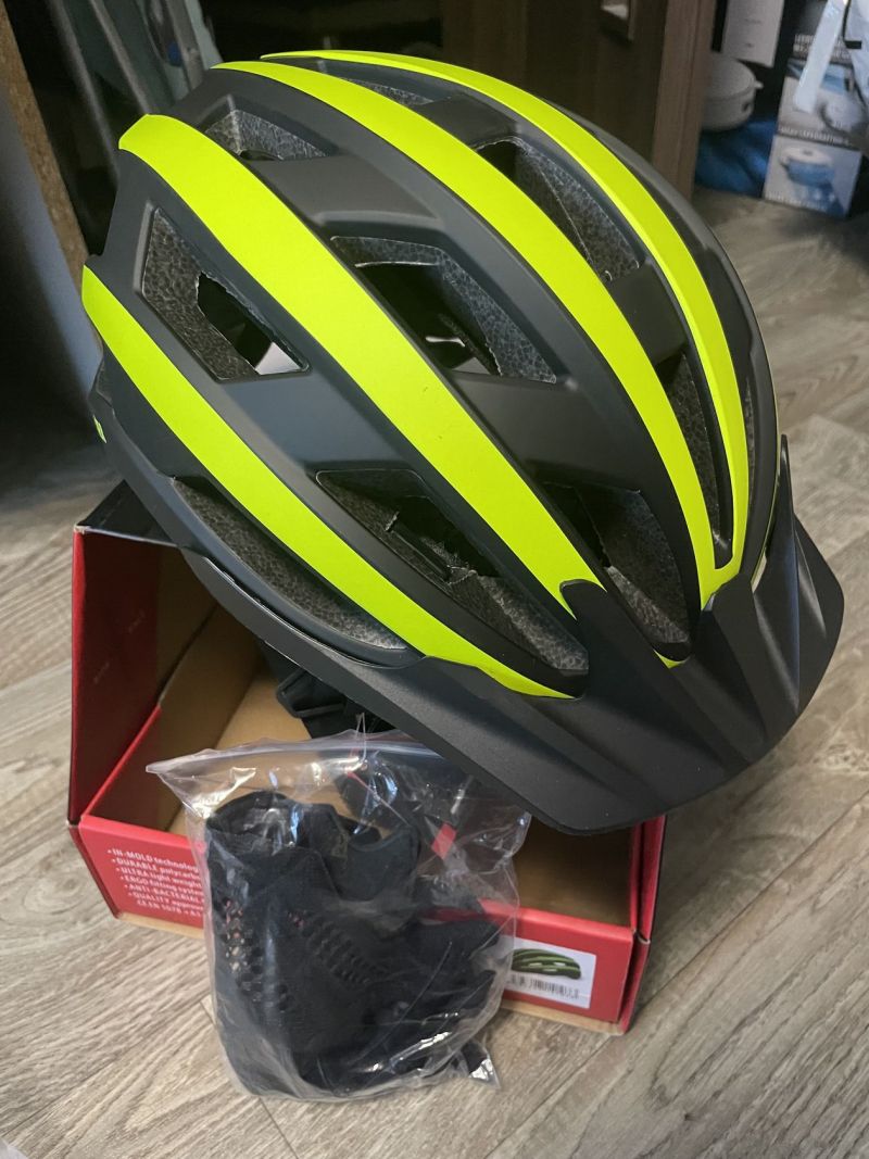 Cyklistická helma R2 EXPLORER ATH26D/L