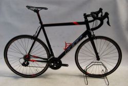 Silniční kolo Felt 61cm