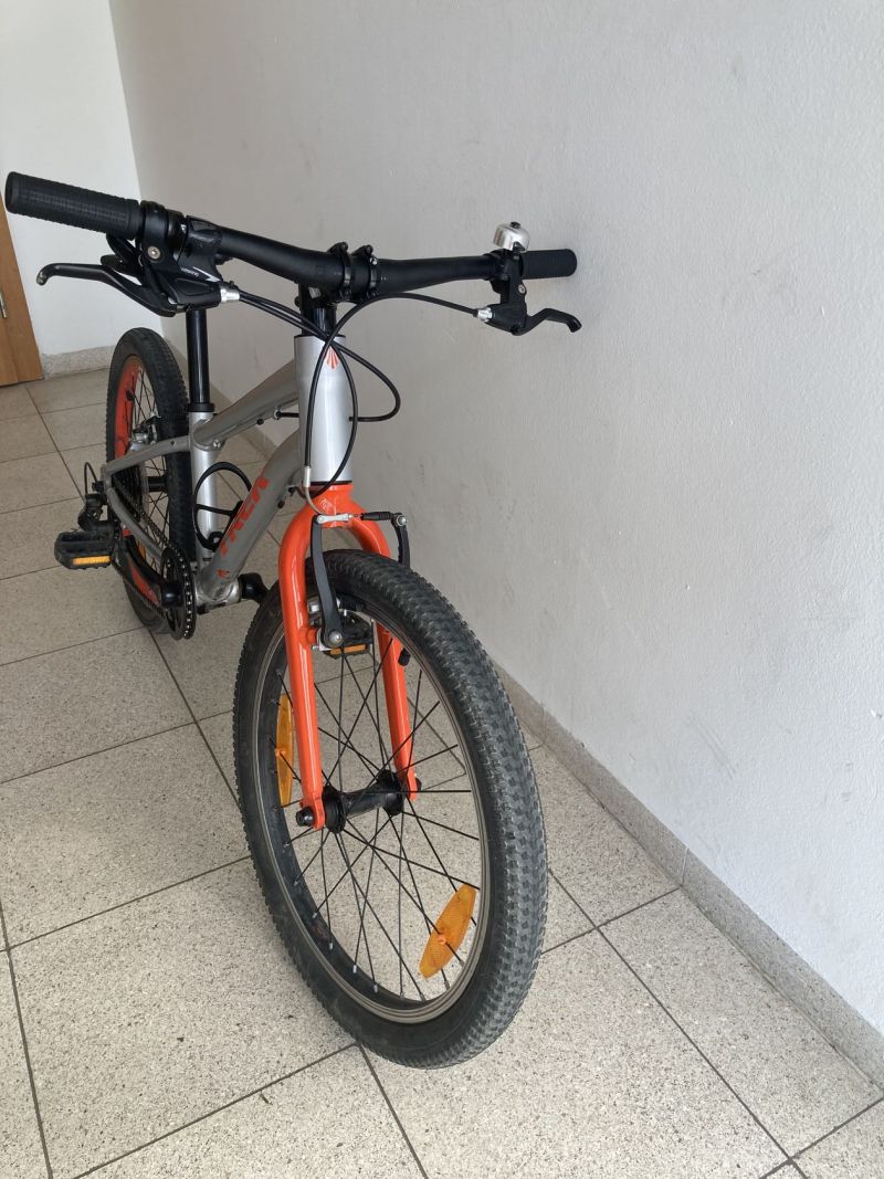 Trek Wahoo 20