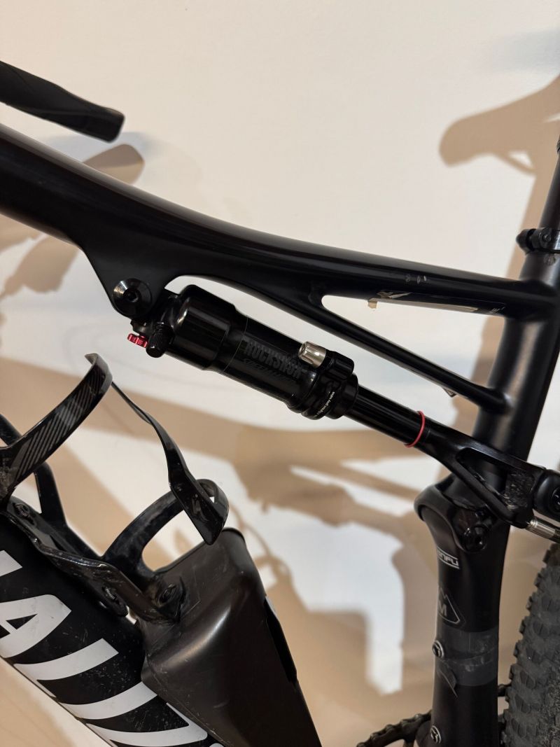 Specialized Epic Evo Expert 2020 – TOP stav, velikost M