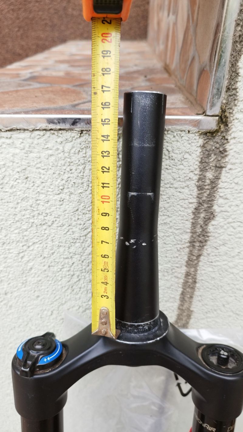 Rock Shox Revelation