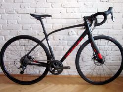 SPECIALIZED DIVERGE E5 na Shimano TIAGRA, 56 cm. Zánovní.