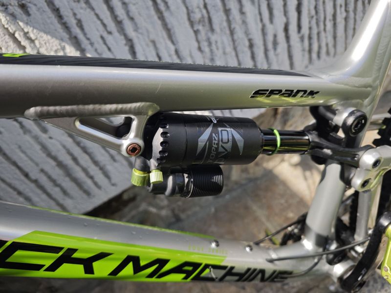 Blizzard TRL 90-29 gloss silver/DVO green/Black L