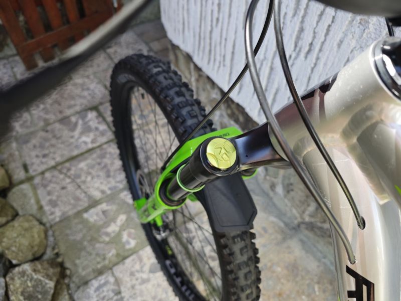 Blizzard TRL 90-29 gloss silver/DVO green/Black L